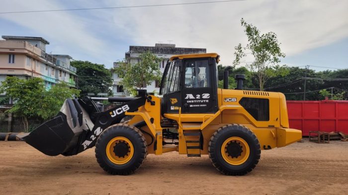 Why You Should Attend a Wheel Loader Training School - Performance ...